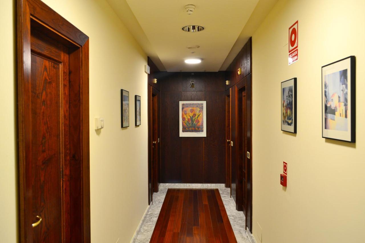 Hotel Alda El Suizo Ferrol Extérieur photo